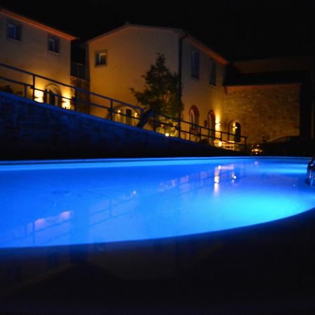 Podere Delle Fanciulle ปิสโตยา ภายนอก รูปภาพ