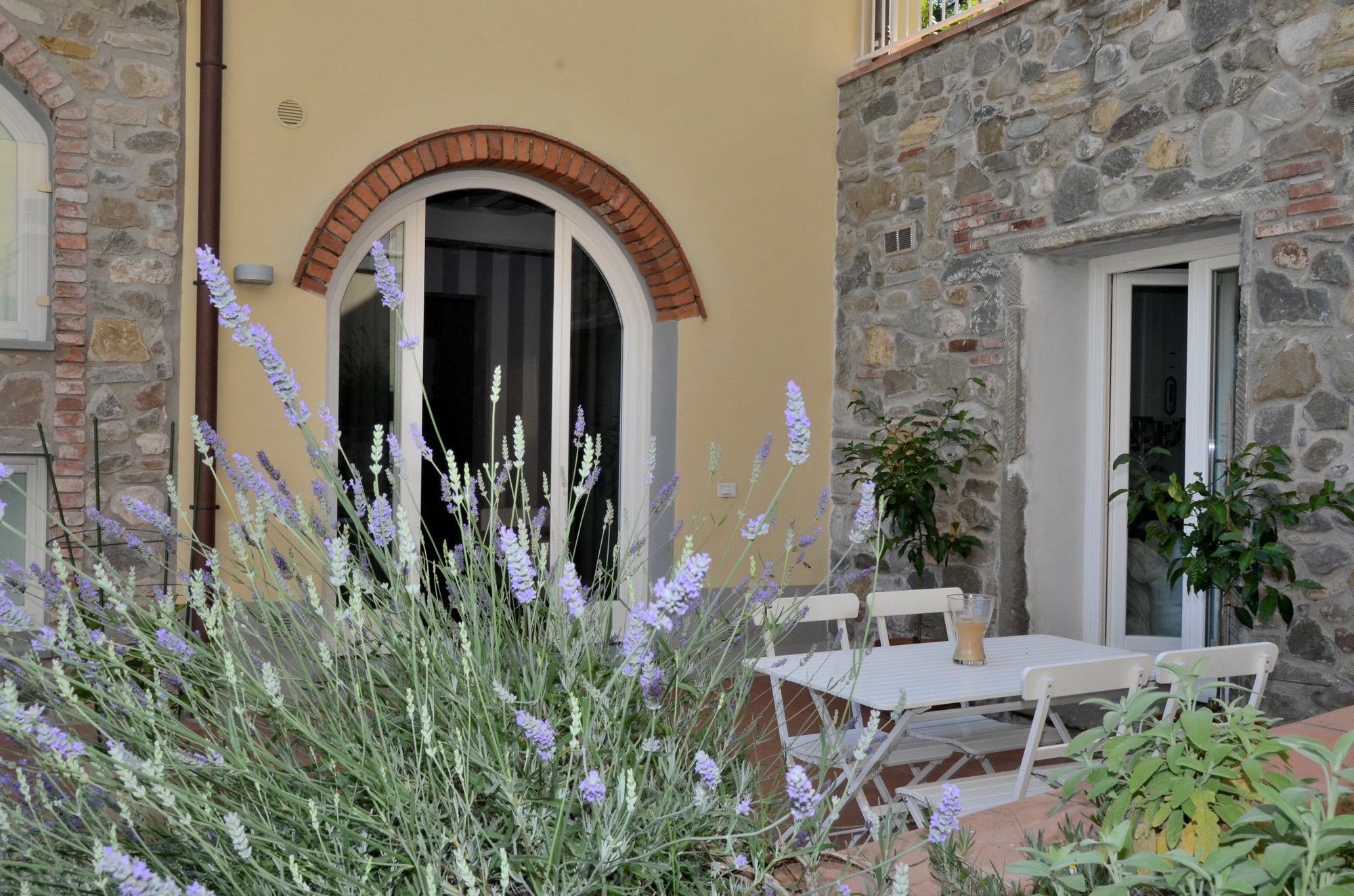 Podere Delle Fanciulle ปิสโตยา ภายนอก รูปภาพ